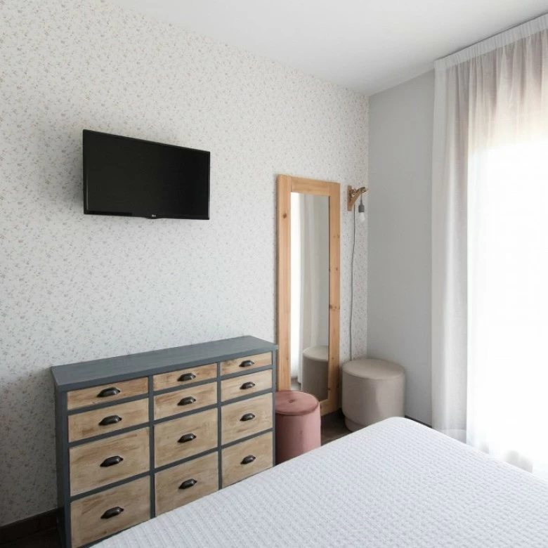 El Hotel - Texto e imágenes El Hotel - Texto e imágenes