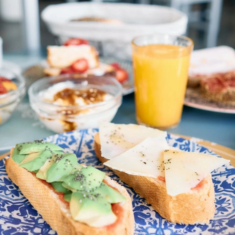 Desayuna en Albarracín